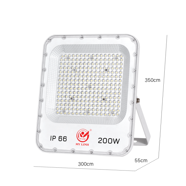 Đèn LED pha thấu kính 200W